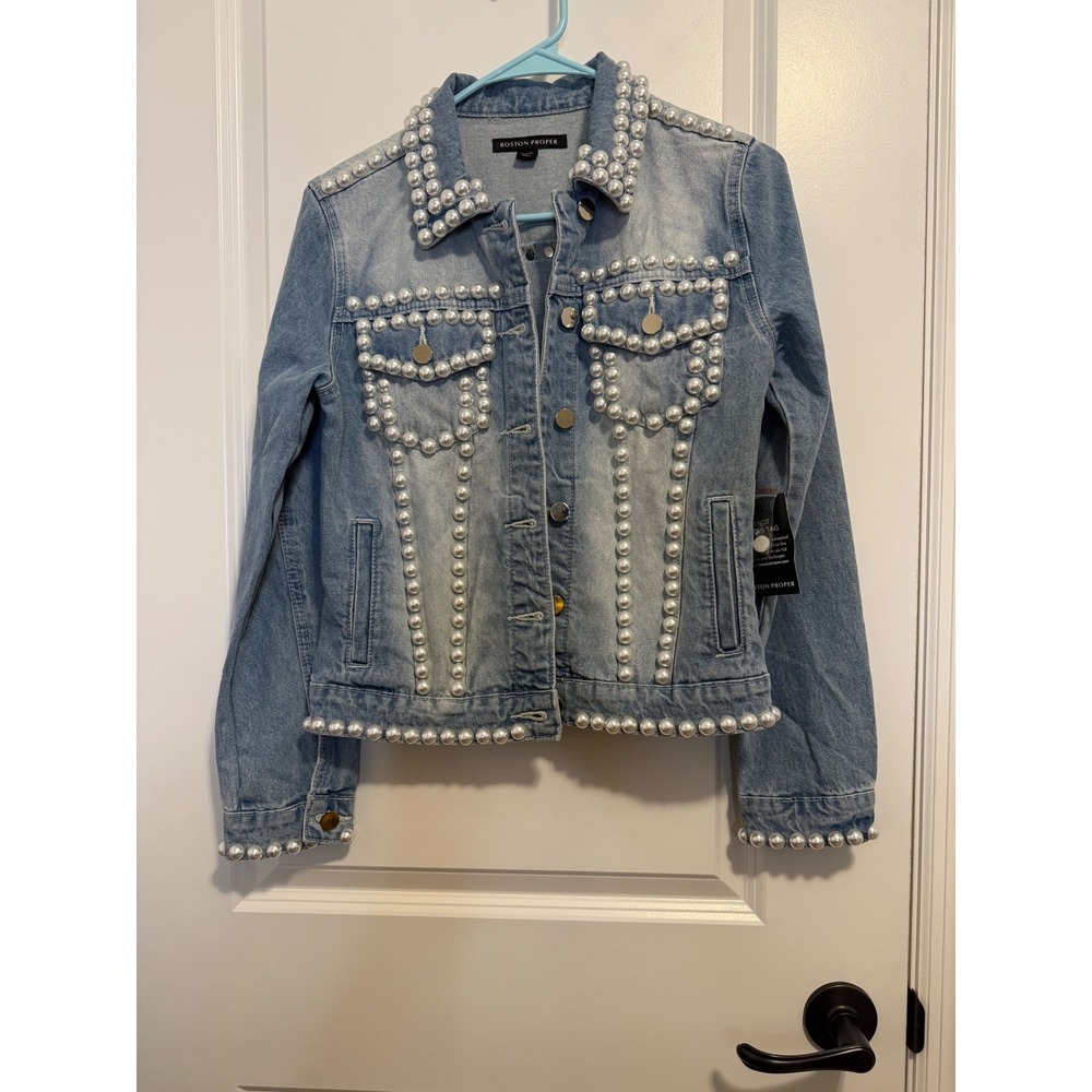 Boston Proper Denim Jacket‎ Womens XS Blue New Pearl Embellished Trucker Coat